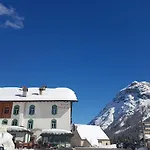 여관 Rifugio Ospitale 코르티나 담페조