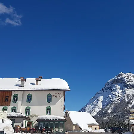 Han/Misafirhane Rifugio Ospitale Cortina dʼAmpezzo