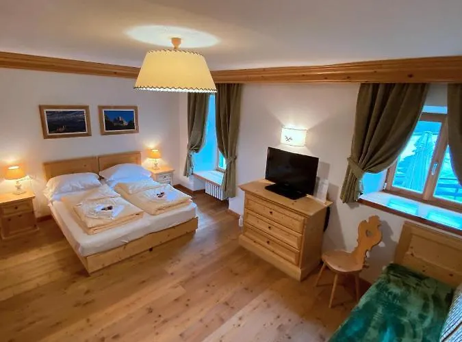 Rifugio Ospitale 3* 코르티나 담페조