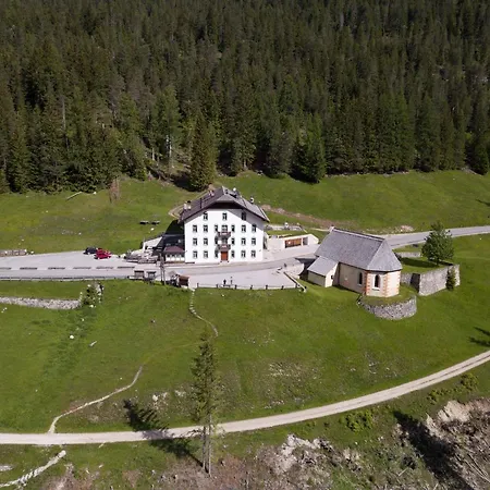 Rifugio Ospitale Han/Misafirhane 3*