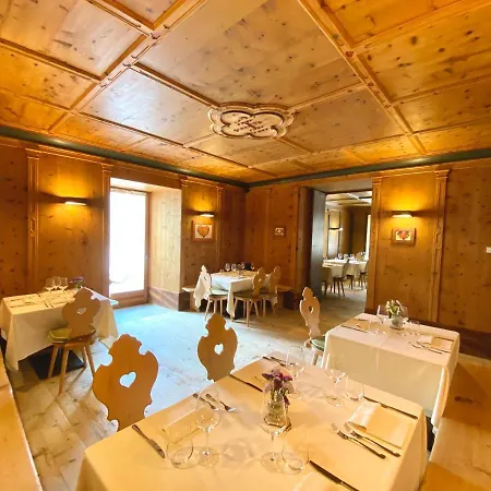 여관 Rifugio Ospitale 코르티나 담페조