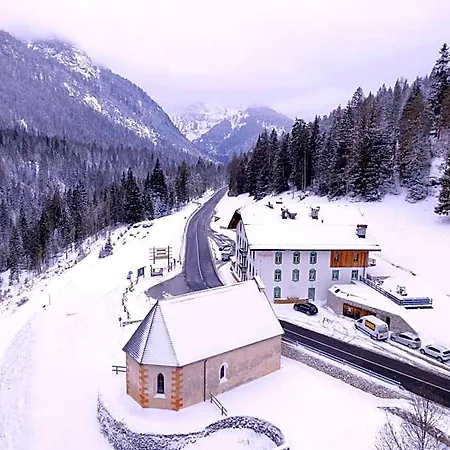 بيت ريفي Rifugio Ospitale