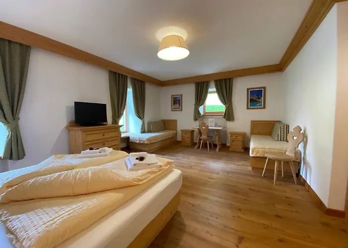 Rifugio Ospitale אורחן 3*