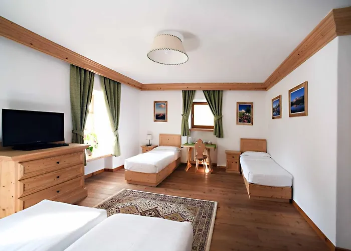 אורחן Rifugio Ospitale 3*